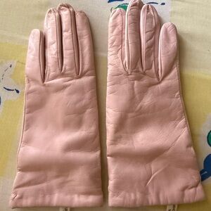 Elegant Pink Leather Gloves